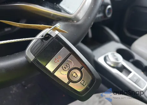 2022 Ford Escape Se Hybrid z USA, uszkodzony, nr VIN 1FMCU0BZ1NUA35316